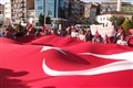 150 KİŞİLİK GRUP, 'HÜKÜMET İSTİFA' DİYE YÜRÜDÜ..